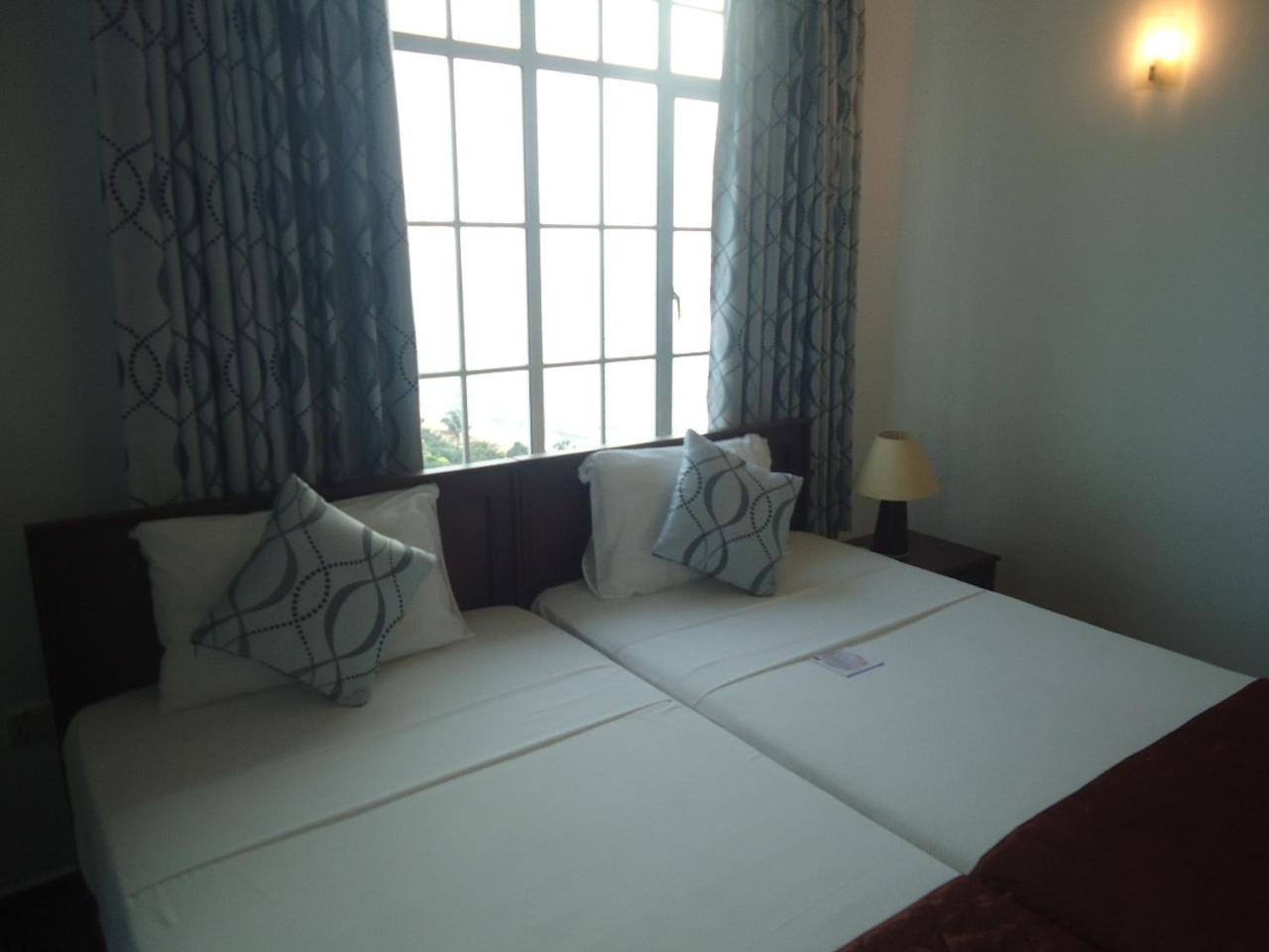 Global Towers Hotel & Apartments Colombo Luaran gambar